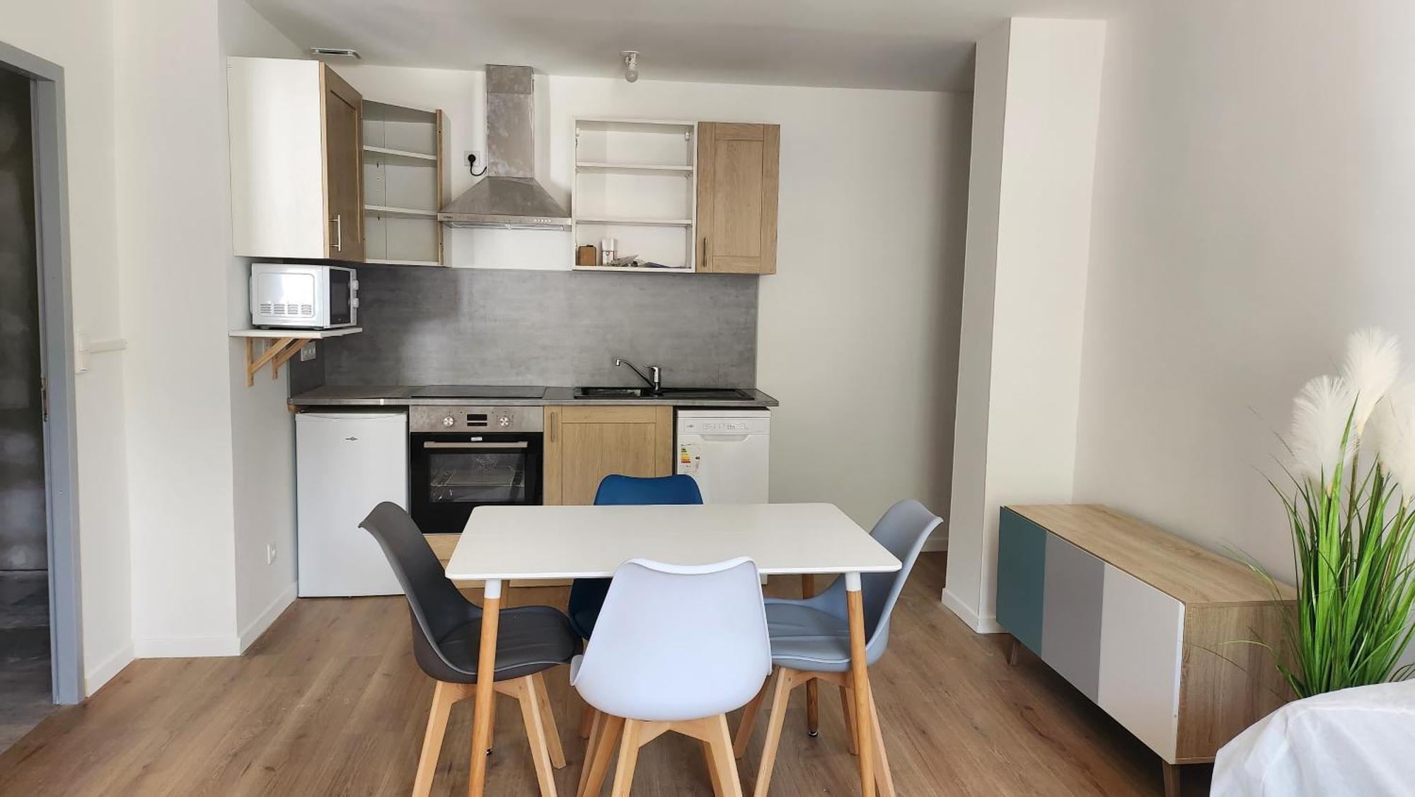 Appartement Tout Confort Vue Sur Les Forts Salins-les-Bains Exterior photo